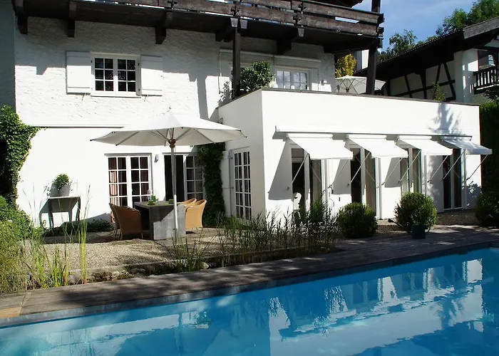 Landhaus Am Plattenbichl - Luxus Apartment mit Privat-Pool und Sauna
